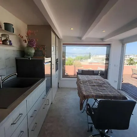 Apartment Toit-terrasse D'exception Avec Vue A Deux Pas A Pied De St Tropez