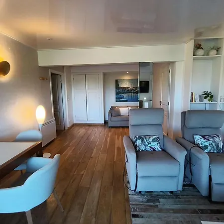 Apartmán Toit-terrasse D'exception Avec Vue A Deux Pas A Pied De St Tropez *